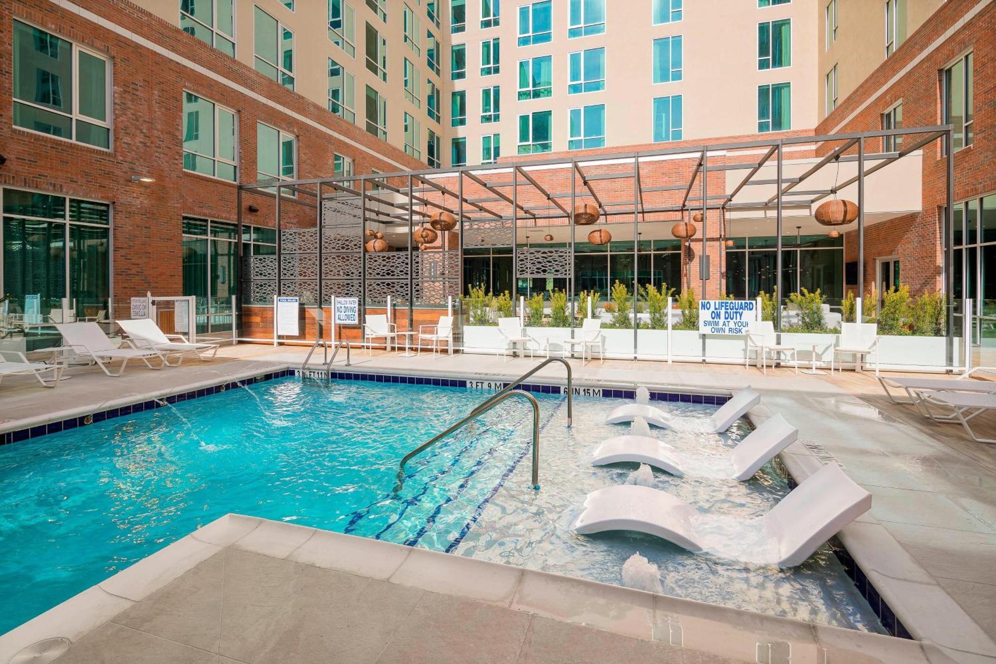 Springhill Suites By Marriott Greenville Downtown Εξωτερικό φωτογραφία