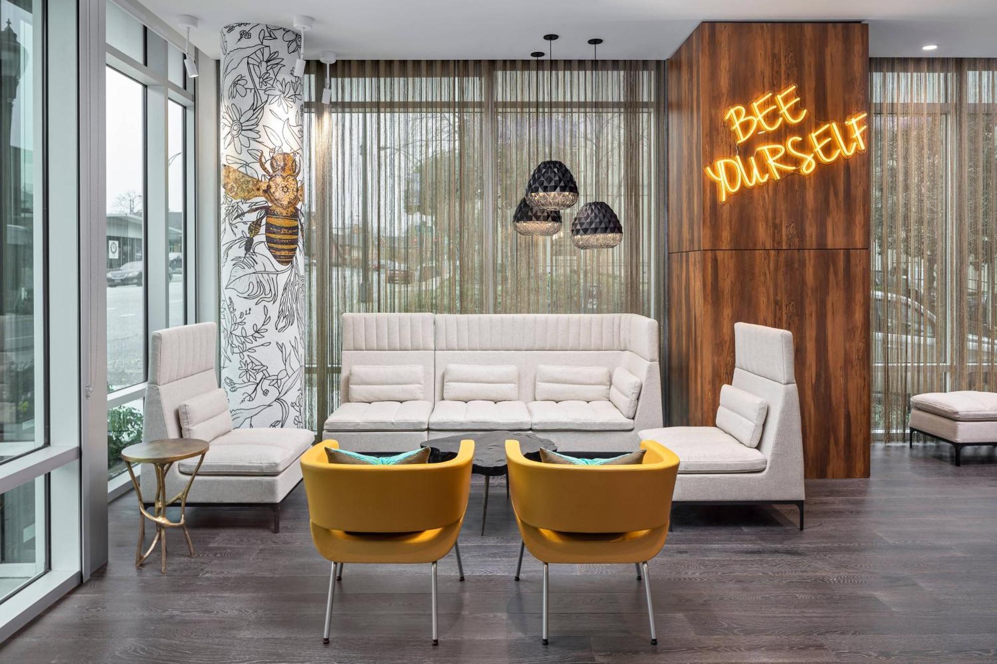 Springhill Suites By Marriott Greenville Downtown Εξωτερικό φωτογραφία