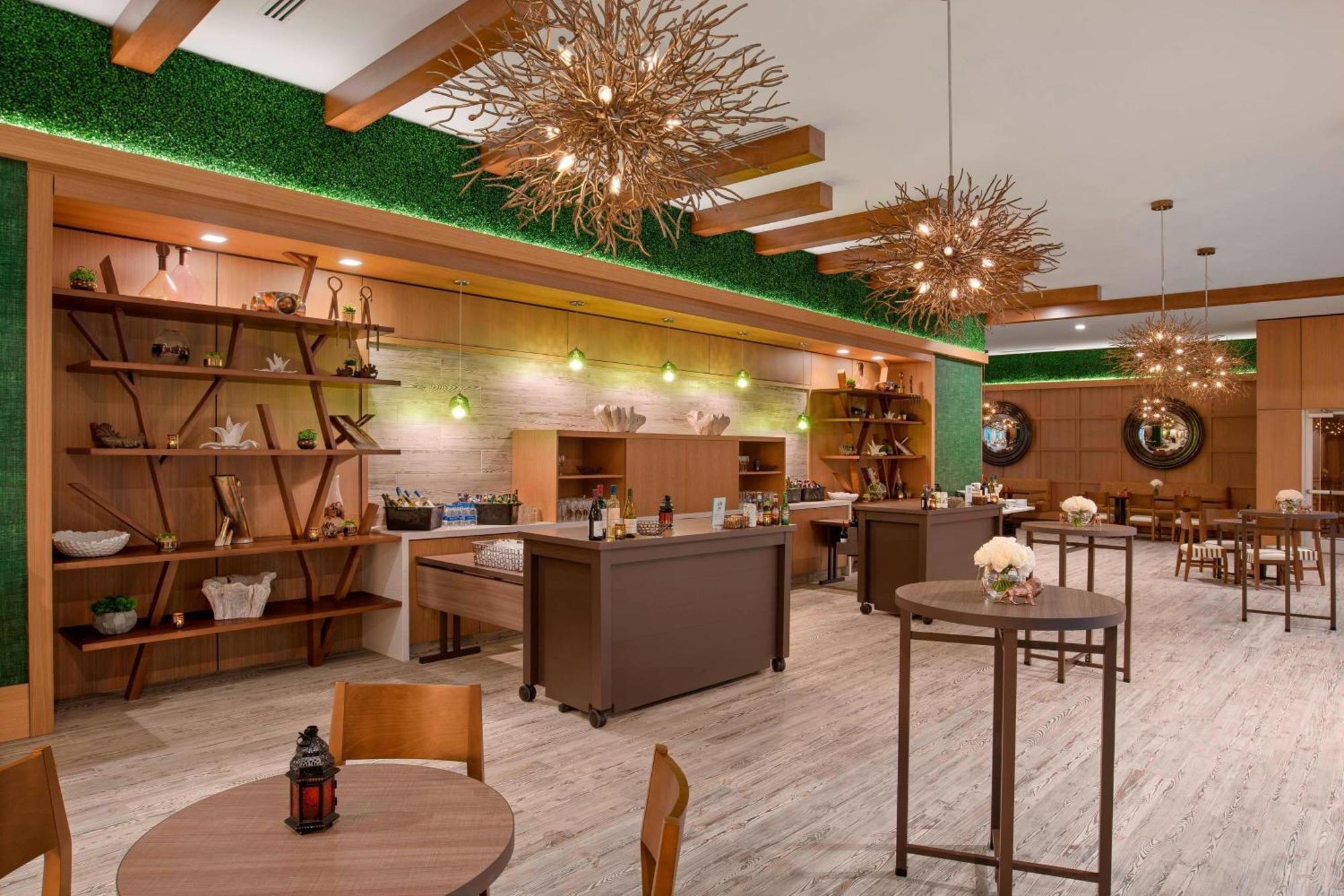 Springhill Suites By Marriott Greenville Downtown Εξωτερικό φωτογραφία
